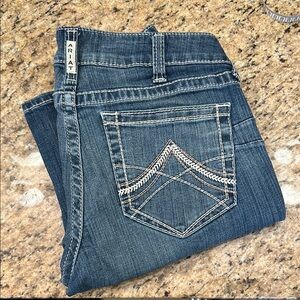 Ariat R.E.A.L Denim Mid Rise Straight Whipstitch Jeans